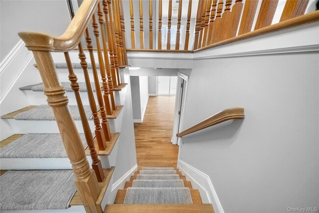 Building Photo - 89 Harvest Ln