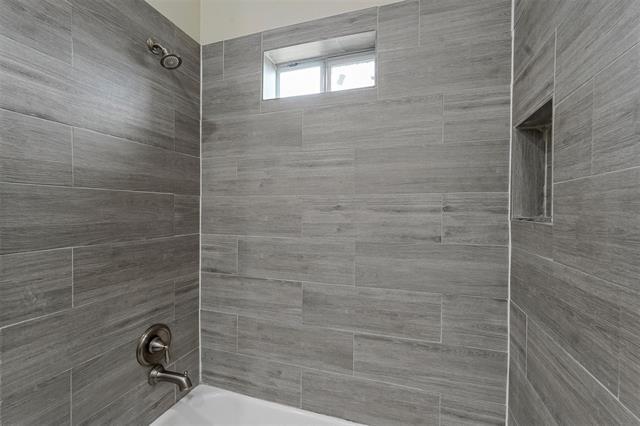 Building Photo - 2103 Oliver St