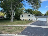 Building Photo - 7101 Longmeadow Ln