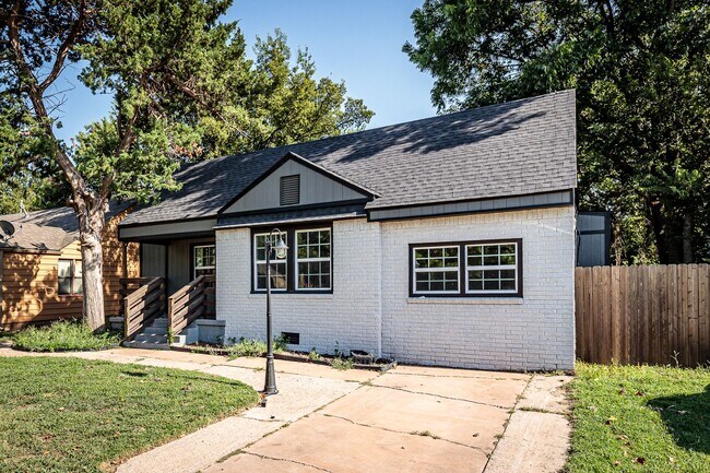 Building Photo - Remodeled Kitchen
