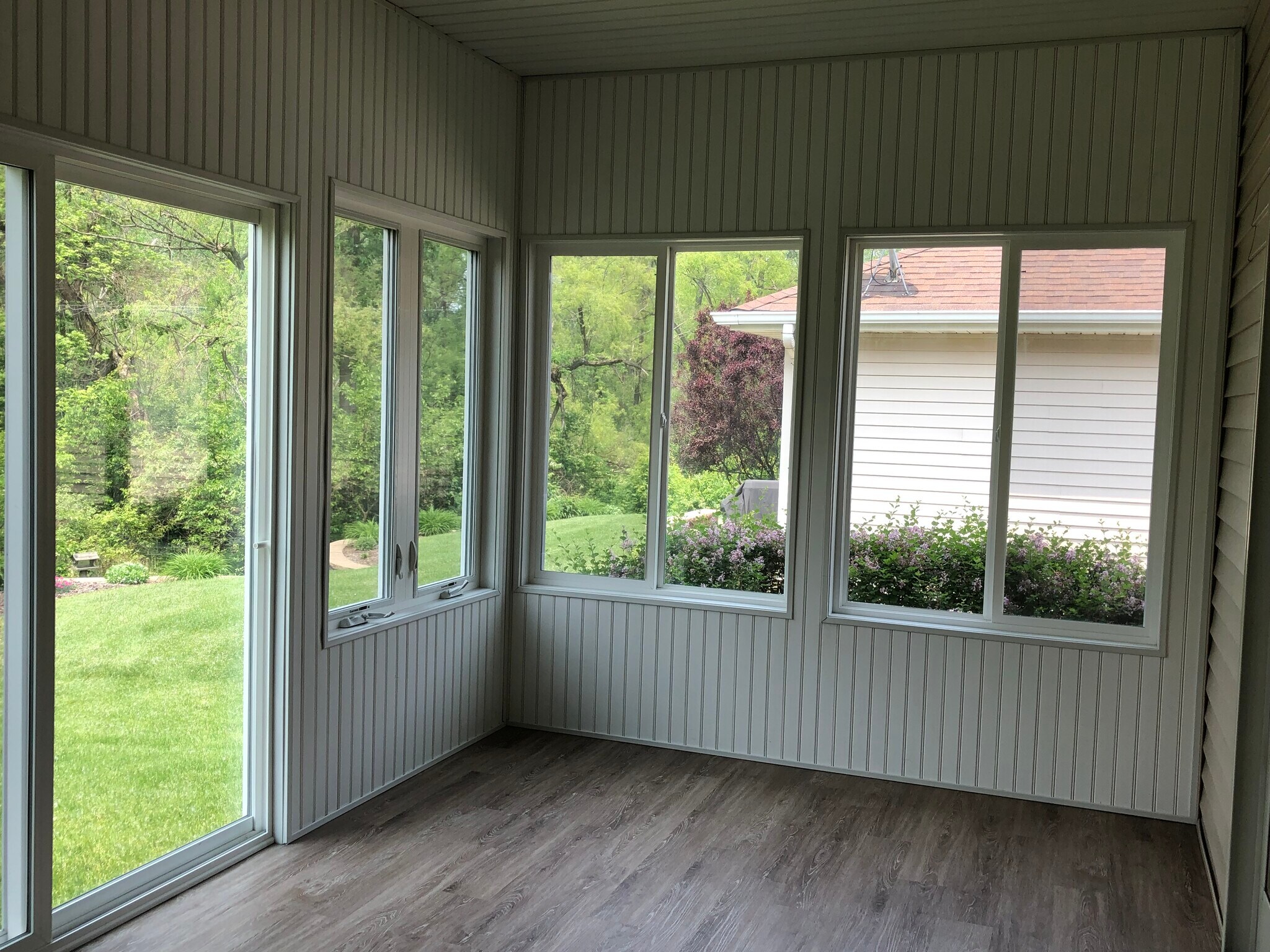 Building Photo - 859 Clearwater Cv W