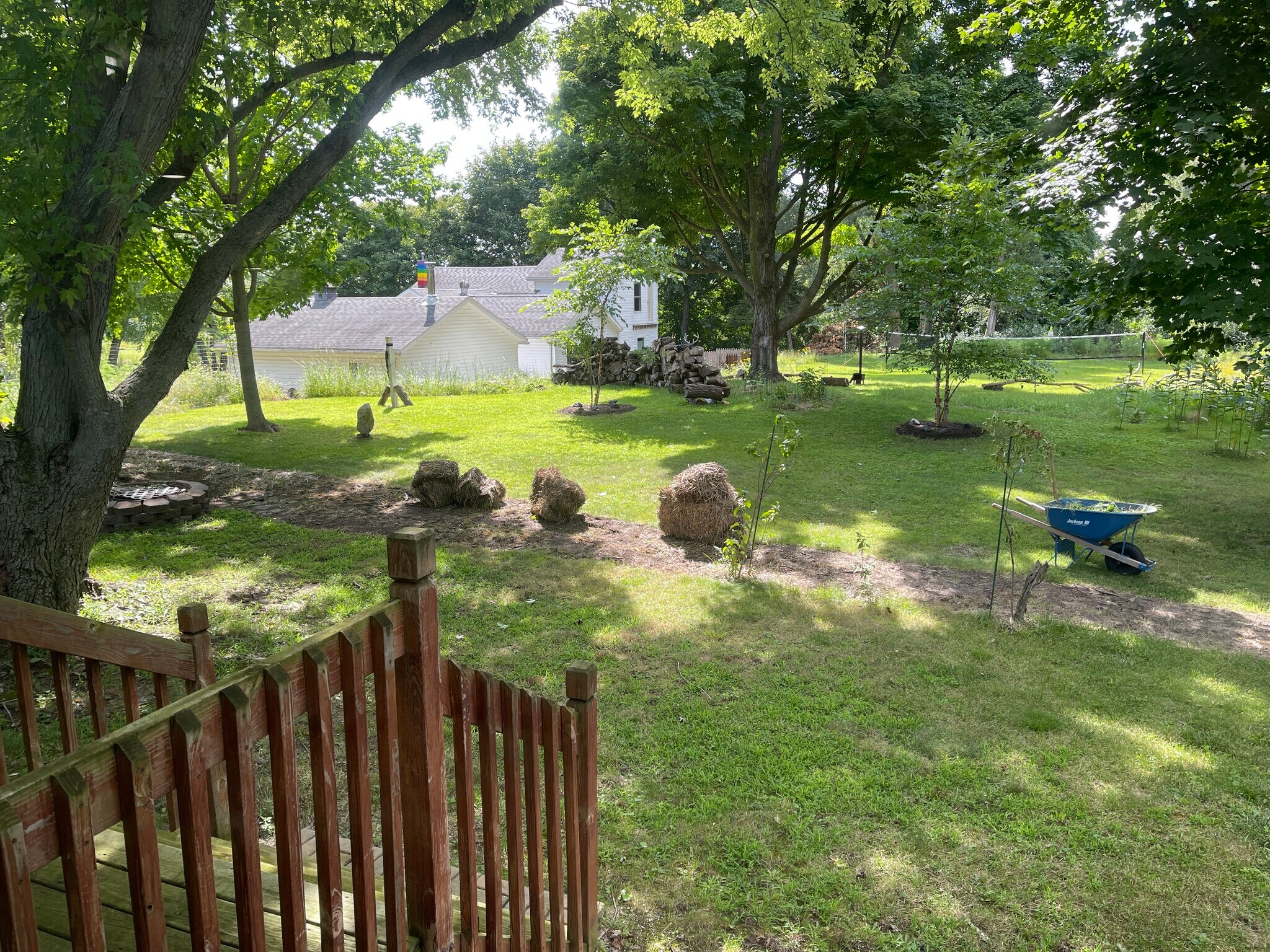 Building Photo - 246 Lake Heights