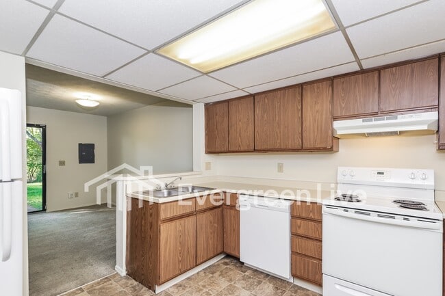 Building Photo - 6432 Appleseed Pl