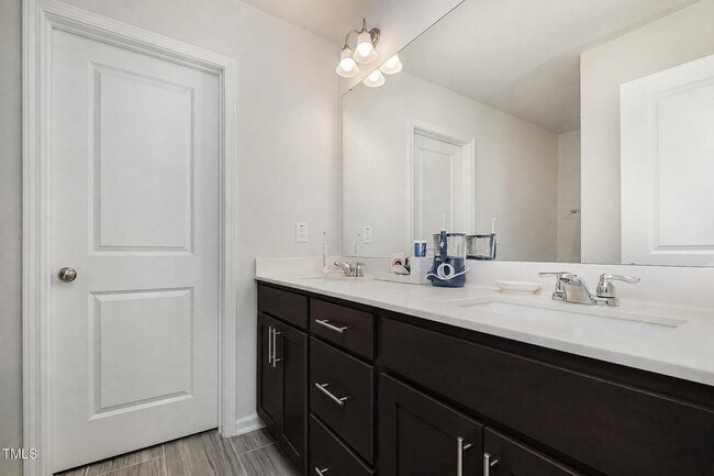 Building Photo - 2456 Chert Ln