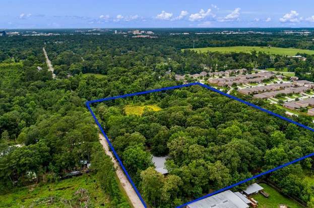 Building Photo - 900 Springwood Dr