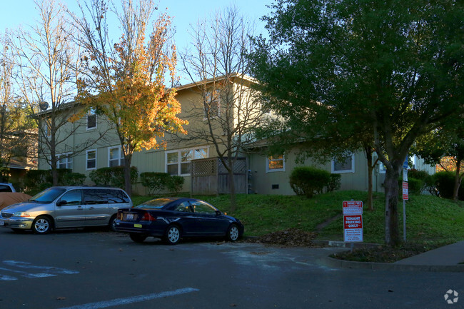 Building Photo - Bodega Hills Apartments