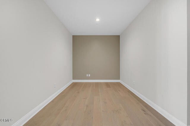 Building Photo - 801 S Grand Ave