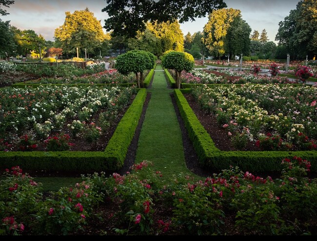 peninsula park - 4214 N Albina Ave