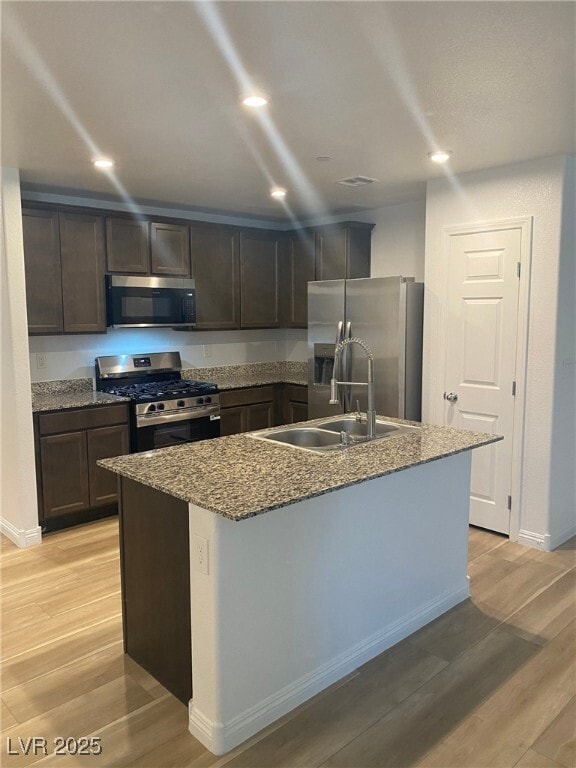 Building Photo - 4517 Dover Straight St