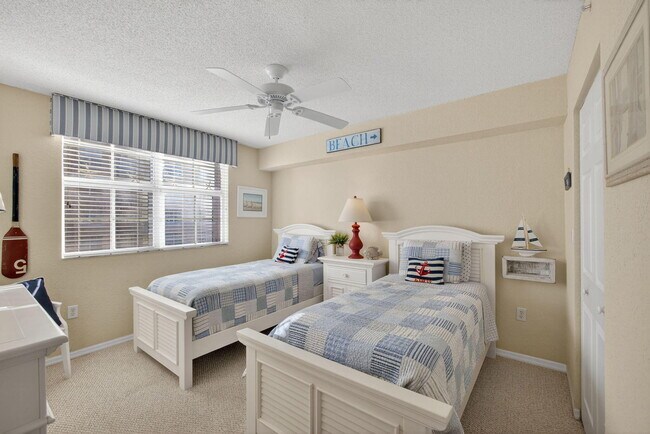 Building Photo - 1801 N Flagler Dr