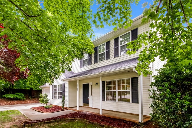 Building Photo - 4108 Sunbury Dr