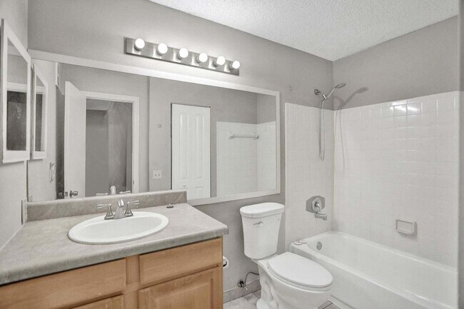 Building Photo - 2301 N Congress Ave