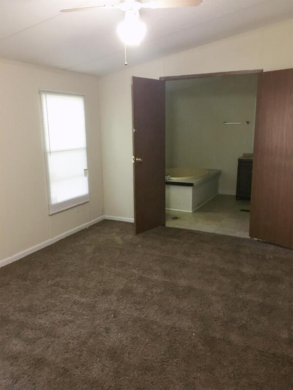 Building Photo - 1350 Danielsville Rd