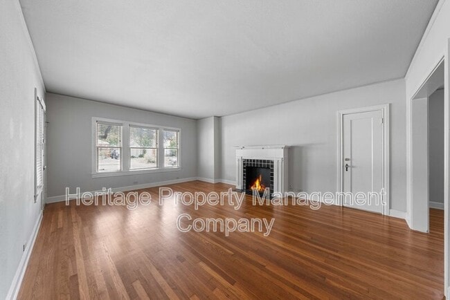 Building Photo - 109 W Norwood Ct