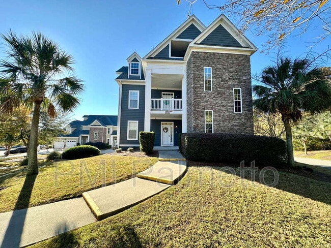 Building Photo - 120 Breezes Dr