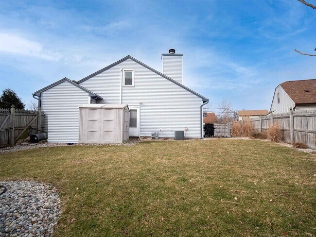 Building Photo - 9034 Dunmore Ln