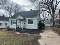 Building Photo - 3 Bedroom home in great neighborhood!