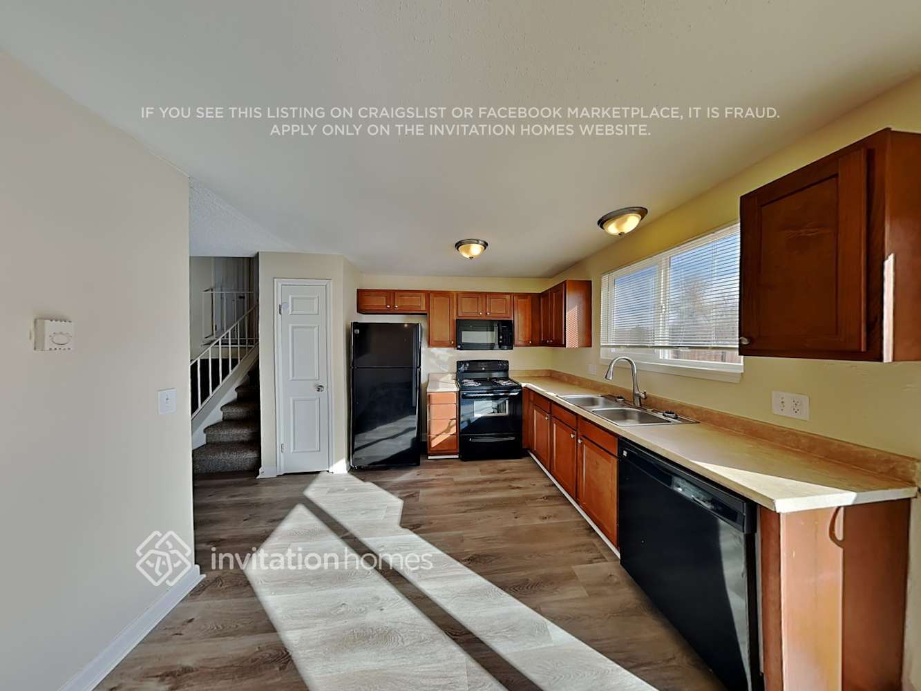 Building Photo - 17766 E Arizona Ave