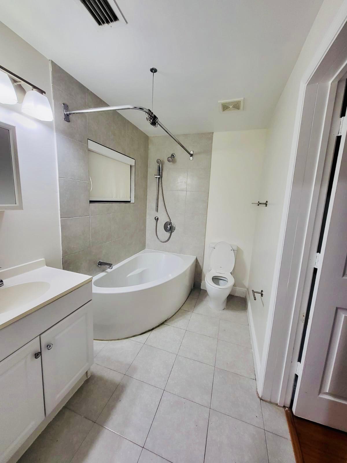 Bathroom - 7615 Harding Ave