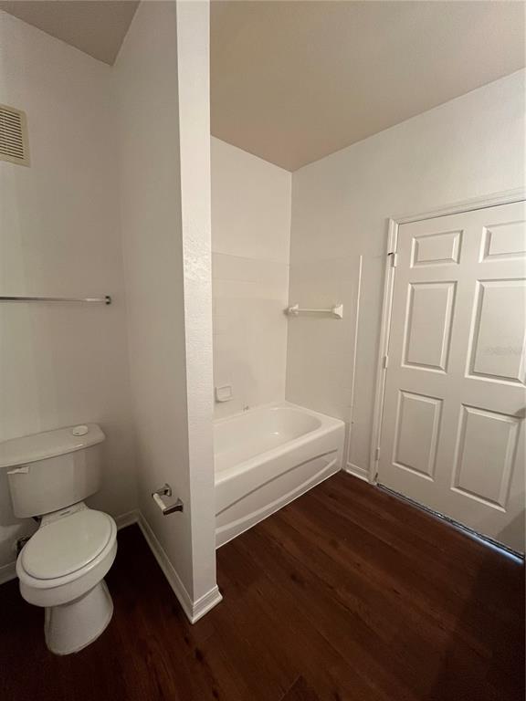 Building Photo - 5971 Westgate Dr