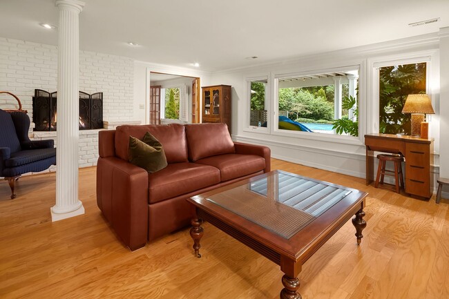 Building Photo - 4Bd/3Ba Medina House