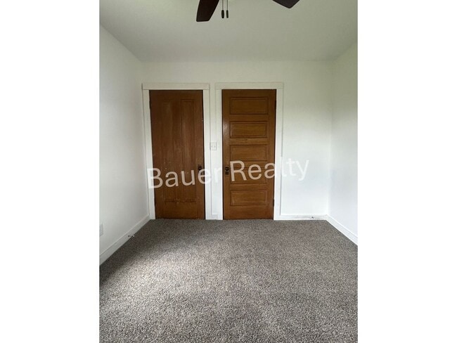 Building Photo - 1427 Township Rd 608