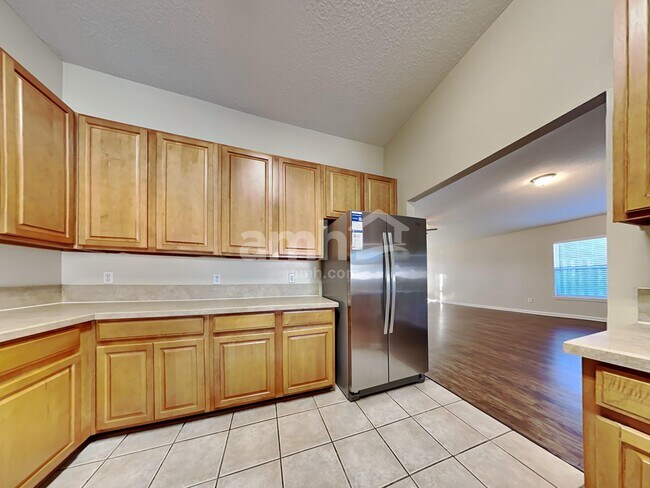Building Photo - 392 Brierstone Ct