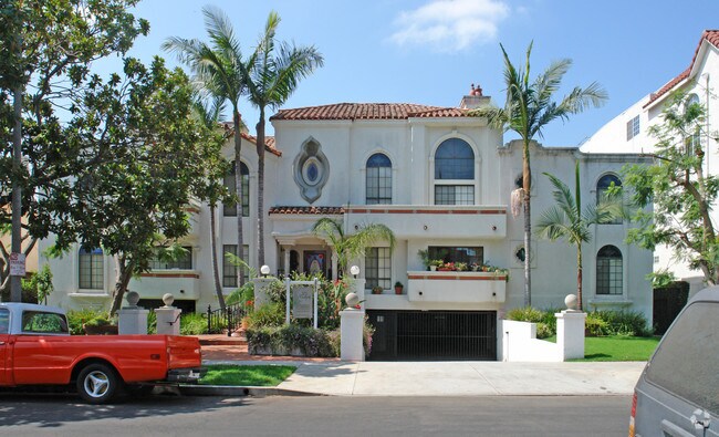 Primary Photo - 3751 S Canfield Ave