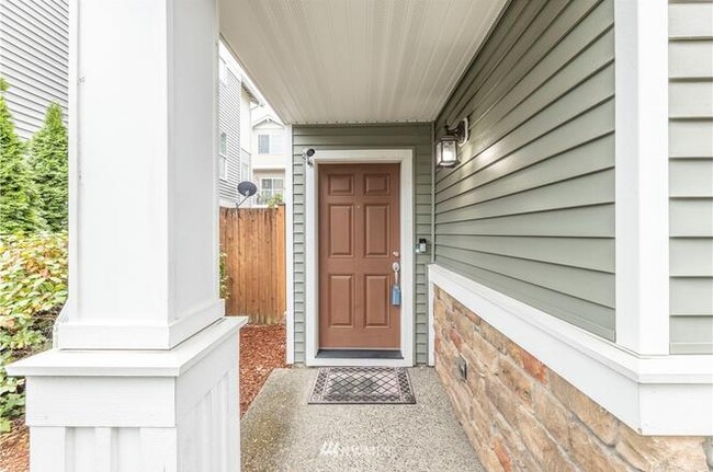 Building Photo - 308 126th Pl SE