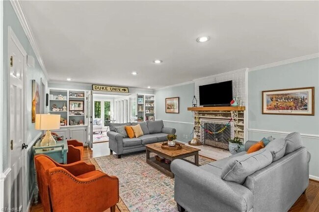 Building Photo - Beautiful Updated Home for Rent in New Irv...