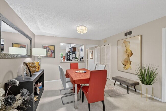 Building Photo - 10173 Mangrove Dr