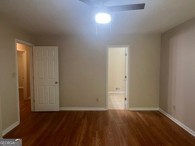 Building Photo - 217 Briarpatch Ct