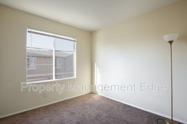 Building Photo - 39719 Princeton Way