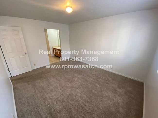 Building Photo - 4722 Xanadu Cir