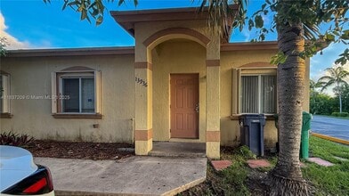 Building Photo - 13936 SW 281st Terrace