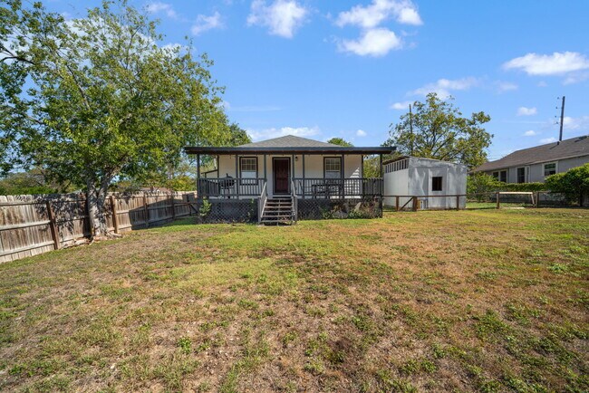 Building Photo - 1225 Michigan Ave