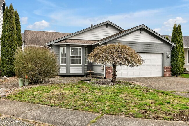 Building Photo - Amazing Floor Plan in Desirable Spanaway Neighborhood!