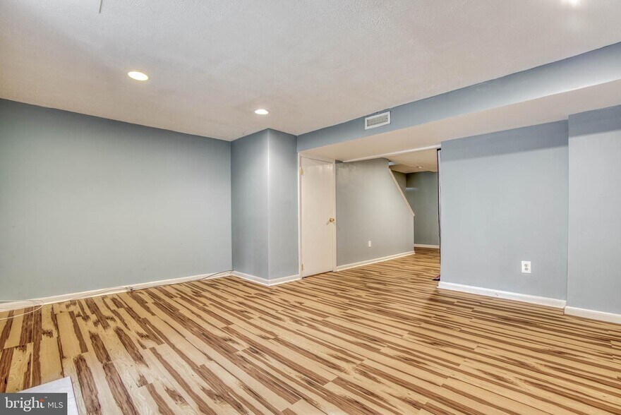 Basement - 9909 Maidbrook Rd