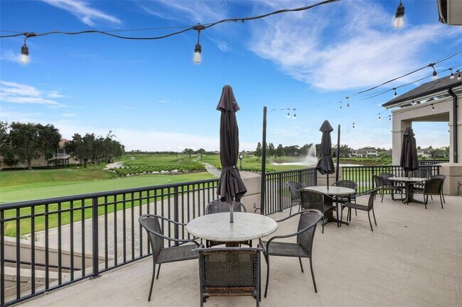 Building Photo - 2702 Prestwick Dr