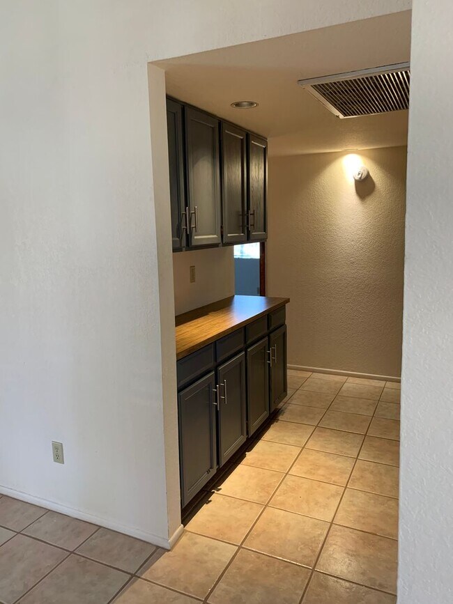 Building Photo - COMING SOON! Spacious 3 Bed 2 Bath Home w/ Private Pool!