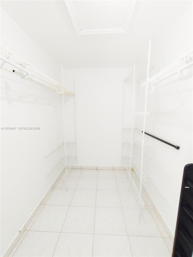 Building Photo - 7734 Balboa St