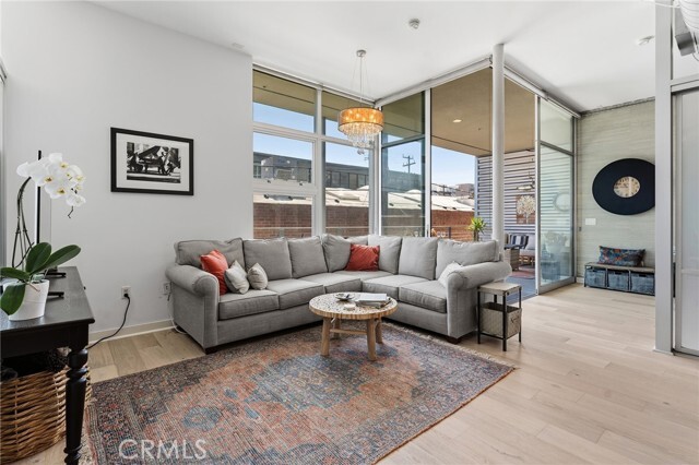 Building Photo - 4080 Glencoe Ave