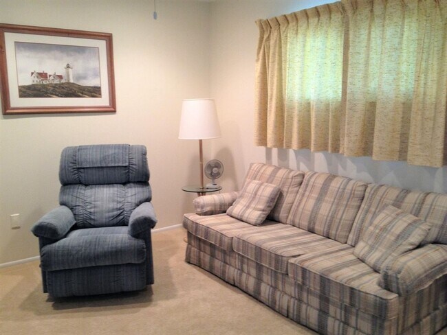 Building Photo - 2BR/2BA Detached Villa near the Atlanta Braves Stadium!