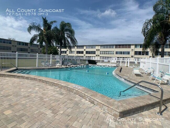 Primary Photo - Beautiful 55+ Condo in Gateway Square!