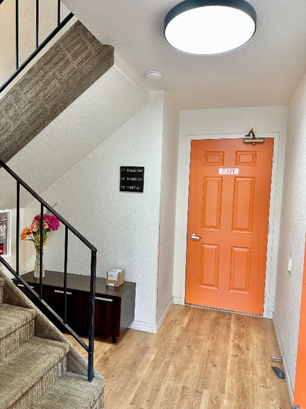 Building Photo - 1815 14th Ave