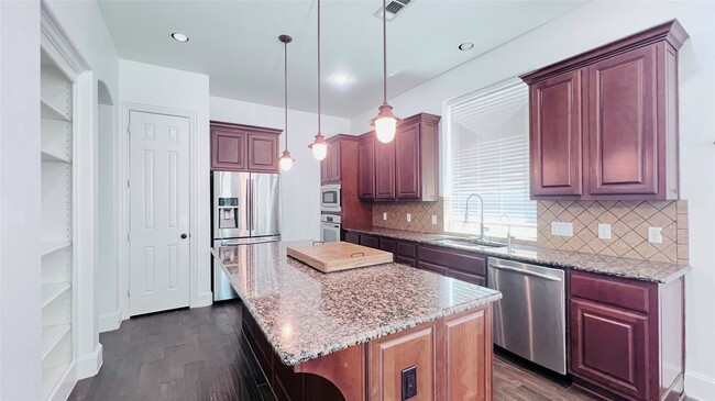 Building Photo - 9711 Dill Canyon Ln