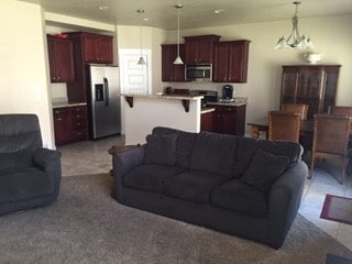 Building Photo - Luxury 3 Bedroom Townhome in Sandy!