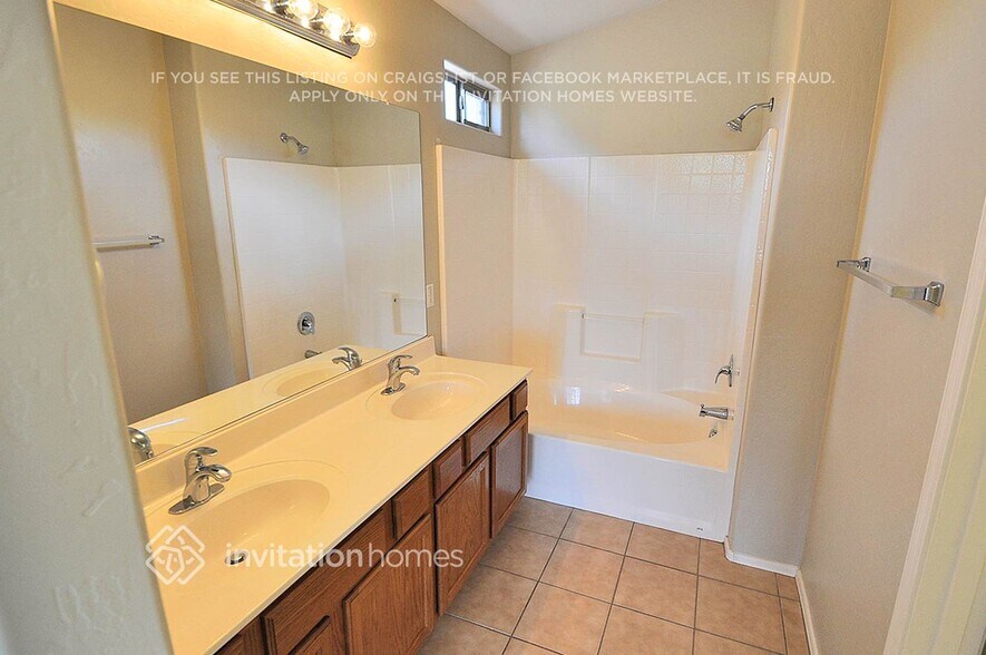 Building Photo - 11346 N 154th Ln