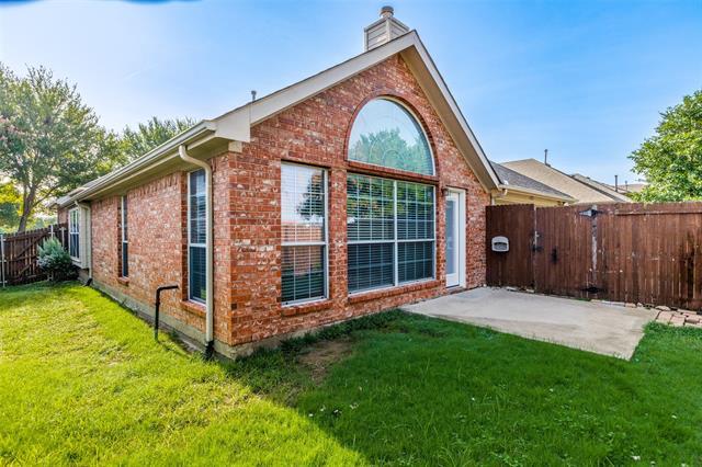 Building Photo - 6723 Lee Meadow Dr