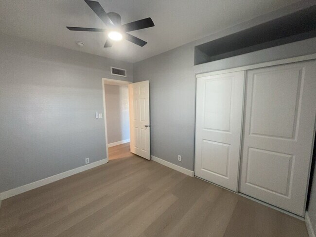 Building Photo - 3 Bedroom home,  just remodeled for you!